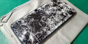 OPPO　AX7　画面交換修理　滋賀